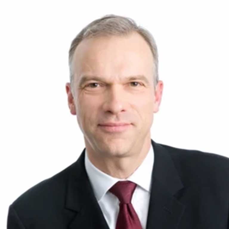 Mr-Hagen-Schumacher-plastic-surgeon