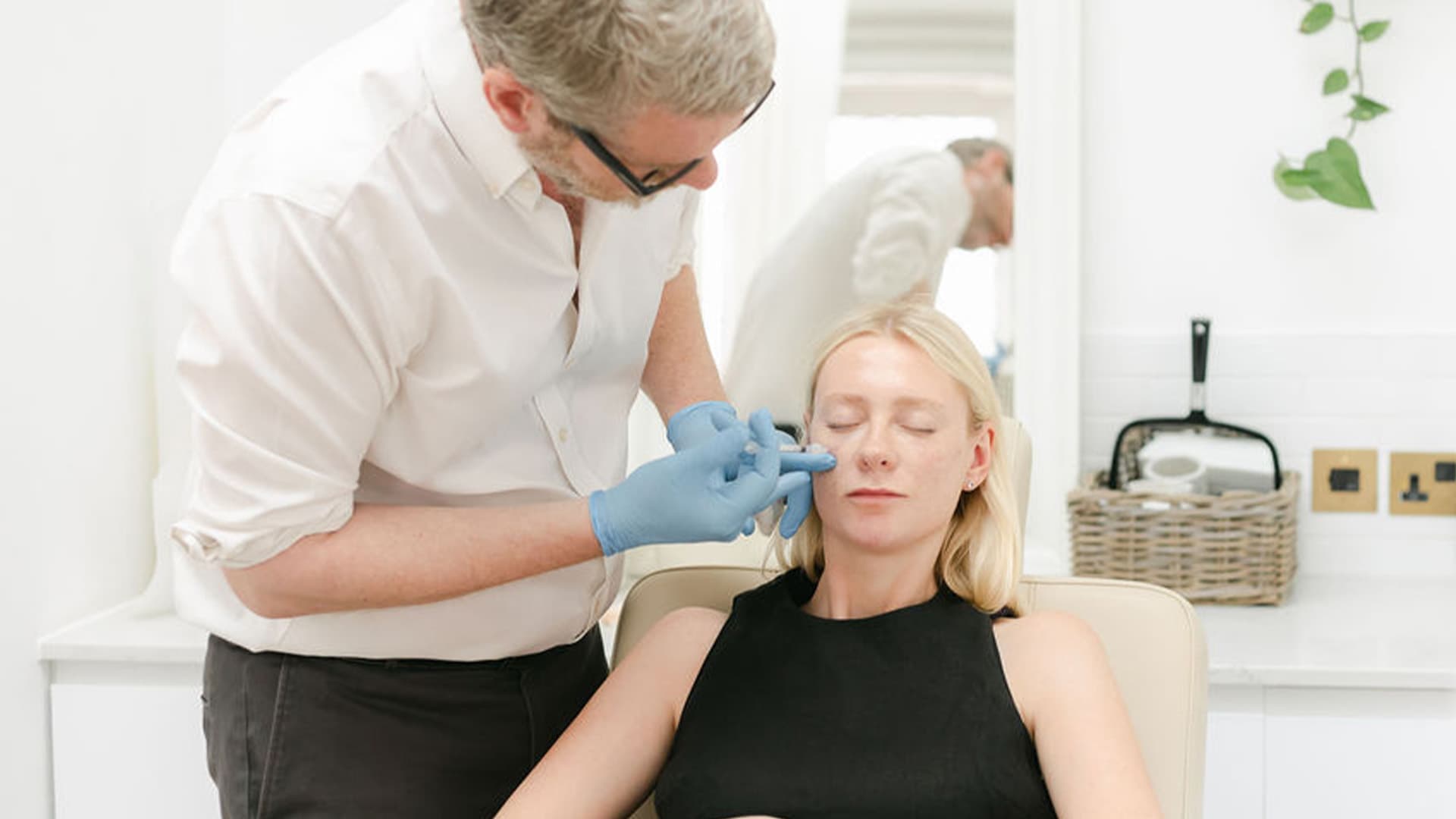 non-surgical-treatment-injection