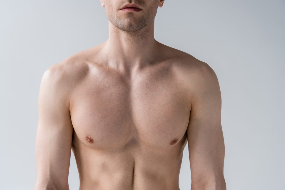male-muscular-torso